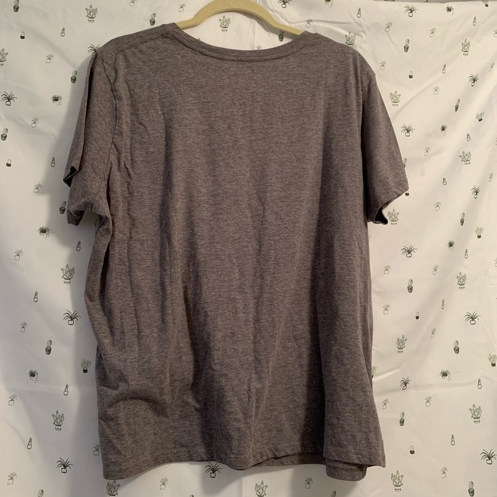 Women’s Plus Pittsburgh Penguin T-Shirt - Picture 2 of 3